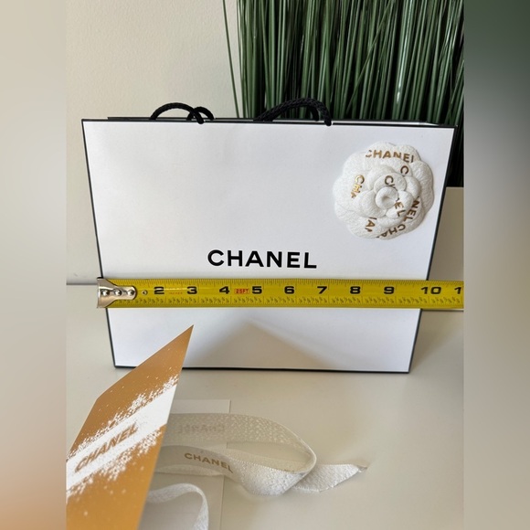Chanel gift wrapping bag, flower, card, ribbon - Picture 5 of 6